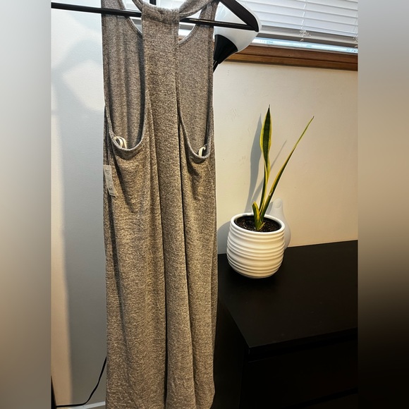 Gap Grey Knit Summer Maxi Dress NWT - Picture 4 of 4